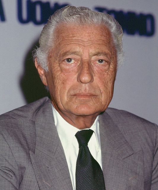 Gianni Agnelli's style - classic yet trendy